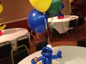 Blown Away Balloon Decor - Balloon Twister - Philadelphia, PA - Hero Gallery 4