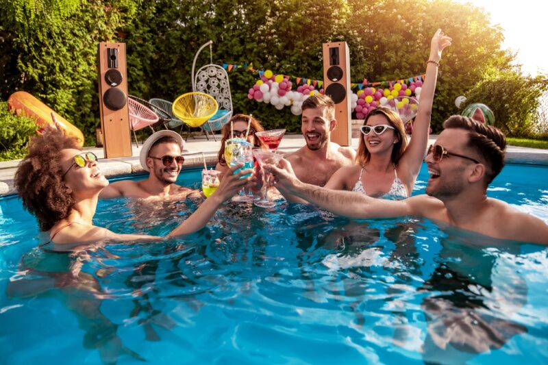 pool party - small backyard birthday party ideas for adults