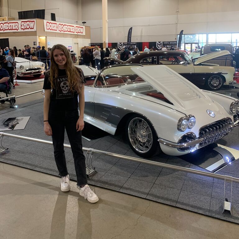 Traynor "forcing" Jorian to go to a car show and her finding her dream car 🖤