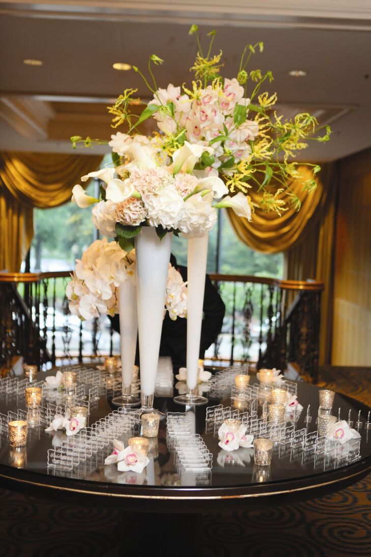 Escort Card Table Decor