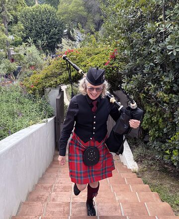 Megan Kenney - Bagpiper - Los Angeles, CA - Hero Main