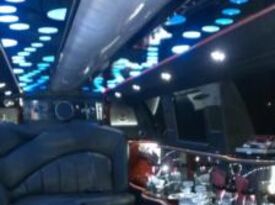 New Image Limo - Event Limo - Hickory Hills, IL - Hero Gallery 4