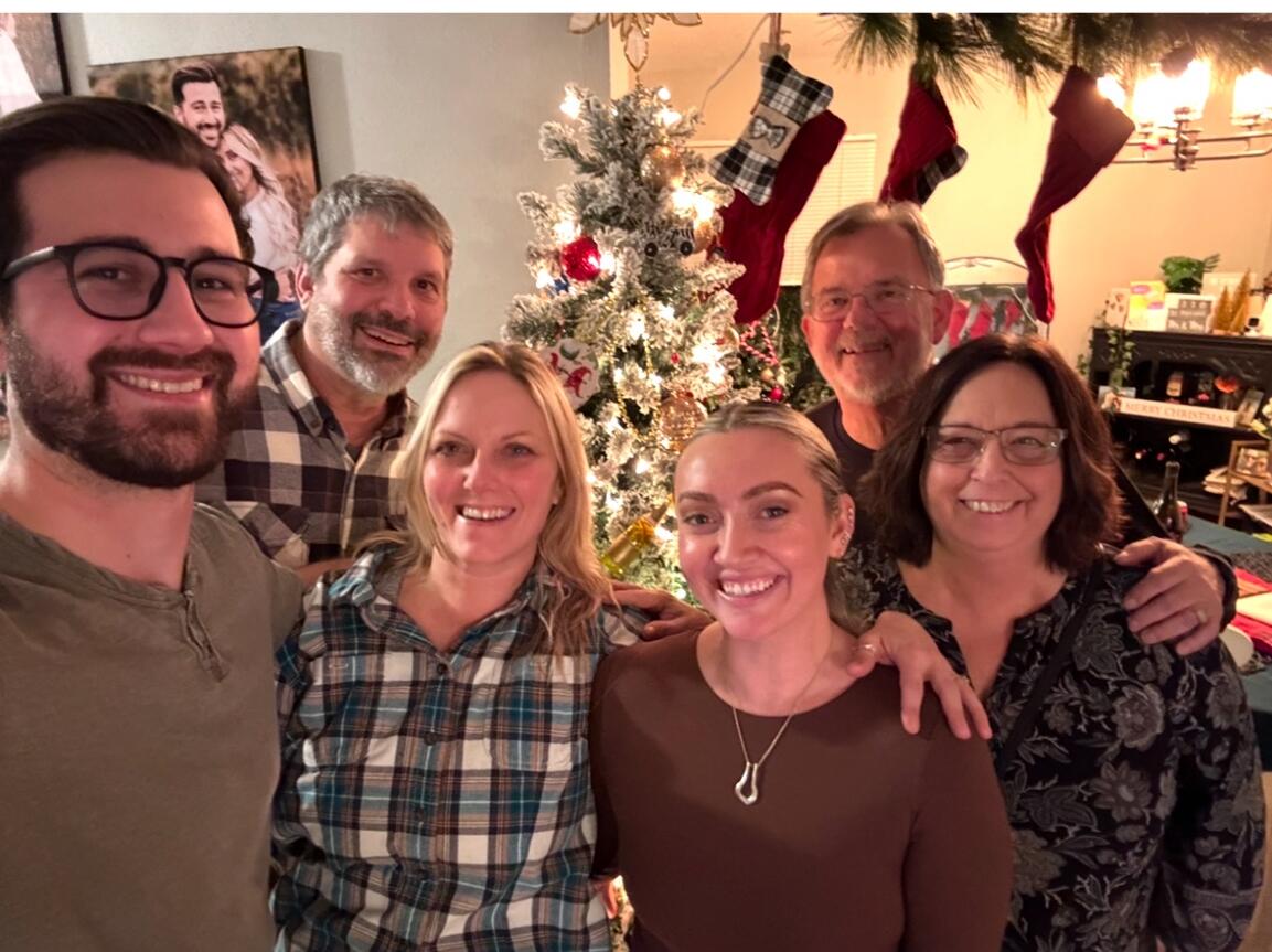Thanksgiving dinner with family :)
