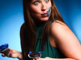 Kelsie Huff - Stand Up Comedian - Chicago, IL - Hero Gallery 4