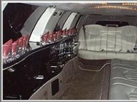 West Palm Beach Limo - Event Limo - Providence, RI - Hero Gallery 4