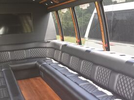ALS - Avanti Limousine Services - Party Bus - Stamford, CT - Hero Gallery 1