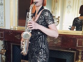 Julia P - Saxophonist - New York City, NY - Hero Gallery 1