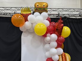 Extrava Events LLC - Balloon Decorator - Tampa, FL - Hero Gallery 3