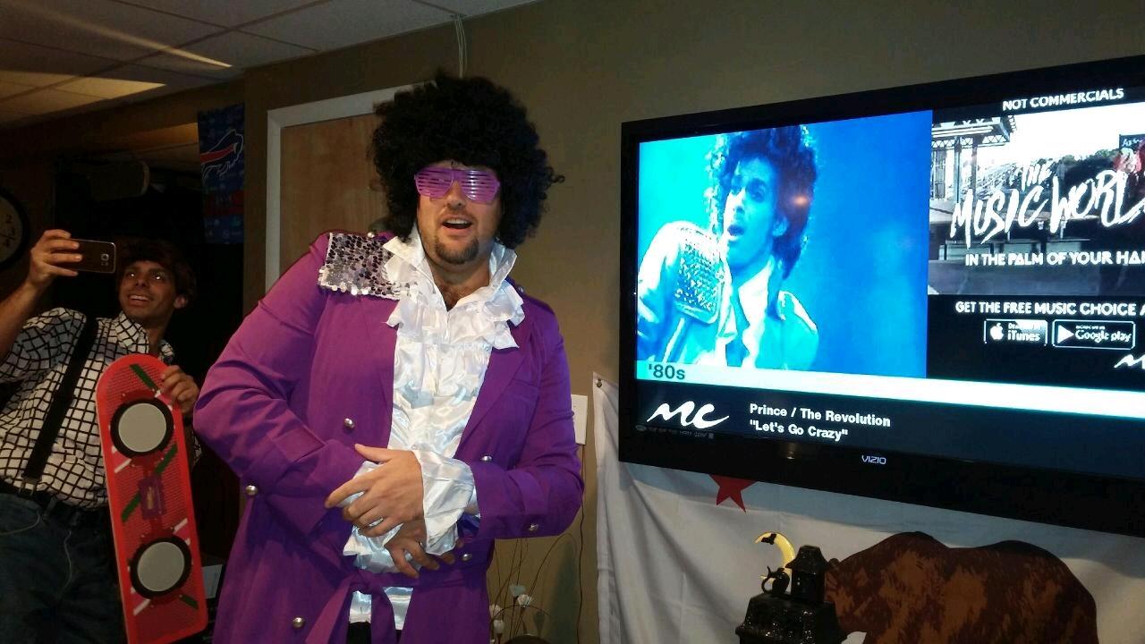 Val & Tom's Totally 80's Halloween Party! 🎃 