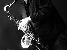 Paul Peacock - Saxophonist - Houston, TX - Hero Gallery 1