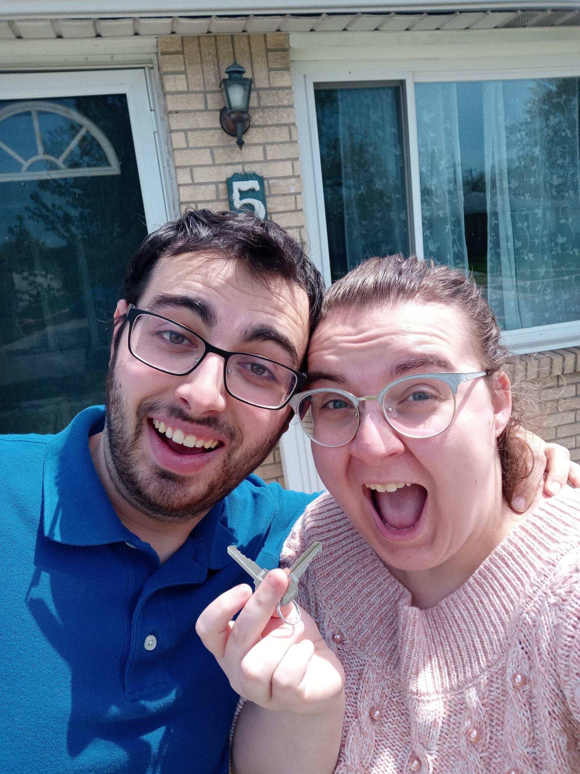 We bought a house!!