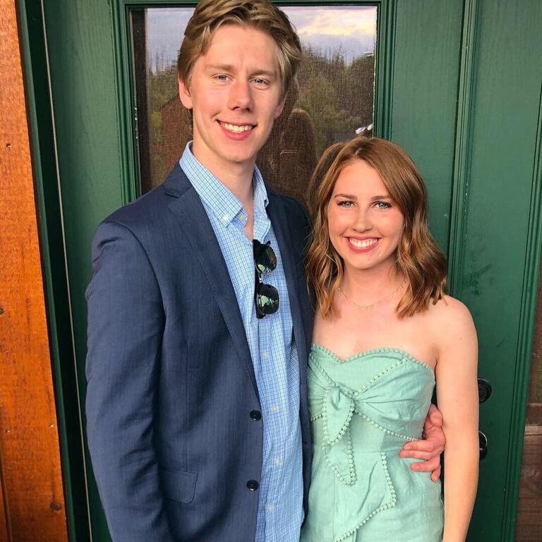 College years went by enjoying many fraternity formals, game days, and finding a date night spot half way in between Cincinnati and Oxford! 