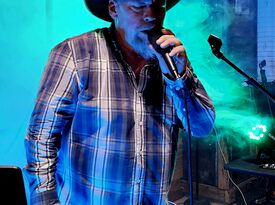 David Long Music LLC - Country Singer - Covington, GA - Hero Gallery 2