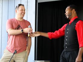 Antwan Towner Magician of Tampa - Comedy Magician - Tampa, FL - Hero Gallery 3