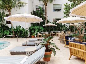 Hotel Trouvail - Greenbrier Swim & Social - Hotel - Miami Beach, FL - Hero Gallery 4