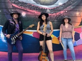 deverb - Cover Band - Vista, CA - Hero Gallery 4