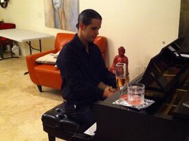 Orlando Milan - Ambient Pianist - Fort Lauderdale, FL - Hero Gallery 3