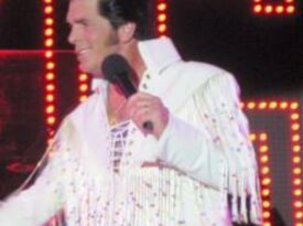 Rob E. as Elvis & Neil Diamond - Elvis Impersonator - West Haven, CT - Hero Gallery 2