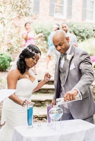 Colonial Gardens Bed & Breakfast | Reception Venues - The Knot