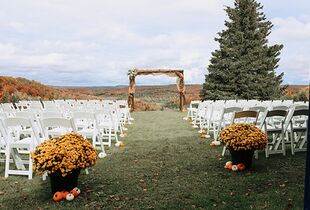 55+ Rustic Wedding Ideas to Inspire Yours