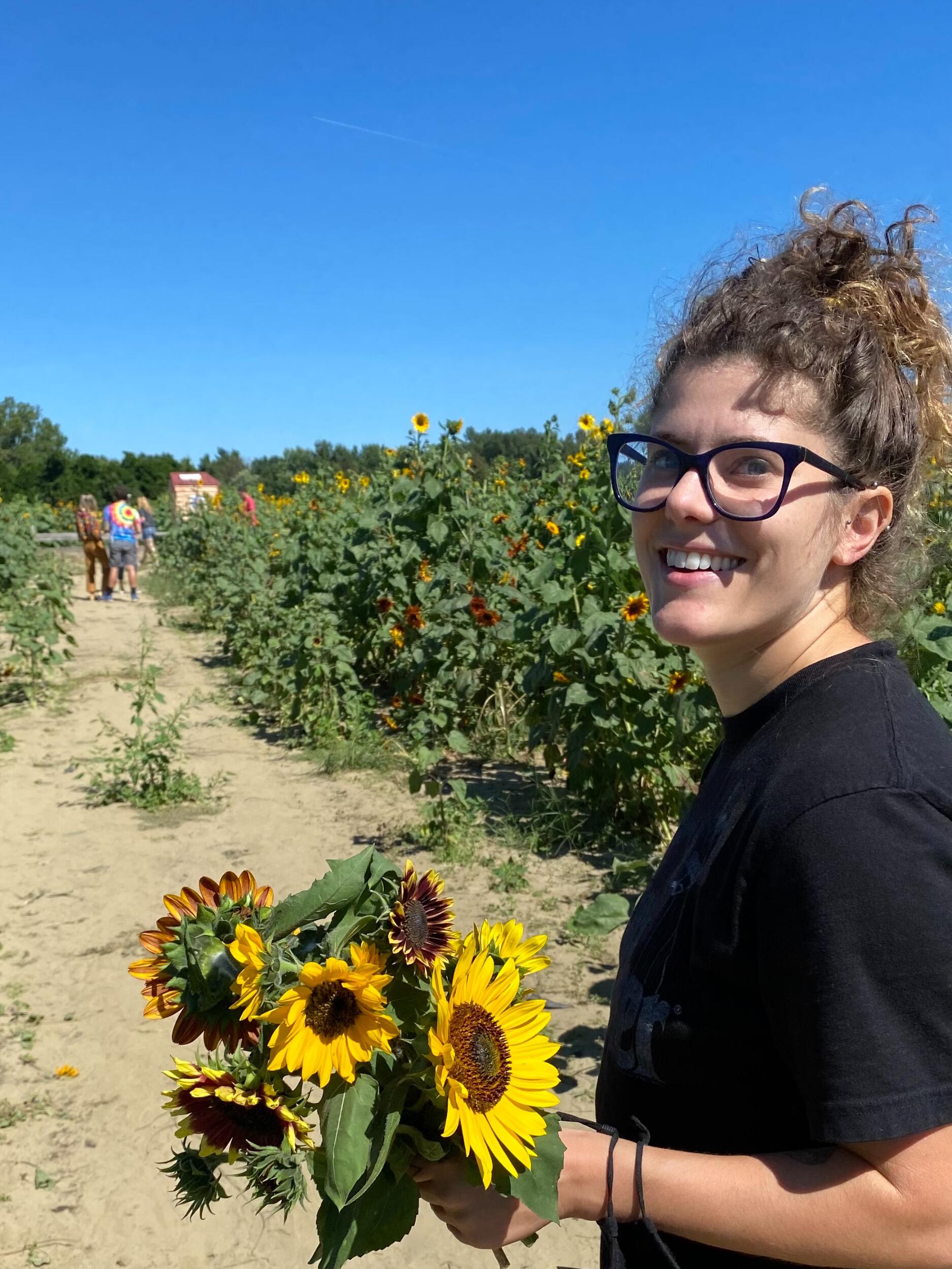 On February 9, 2019 Tedros asked Alicia to be his girlfriend. He brought her sunflowers (her favorite flowers) shortly after they spent a weekend away in Richmond, VA 