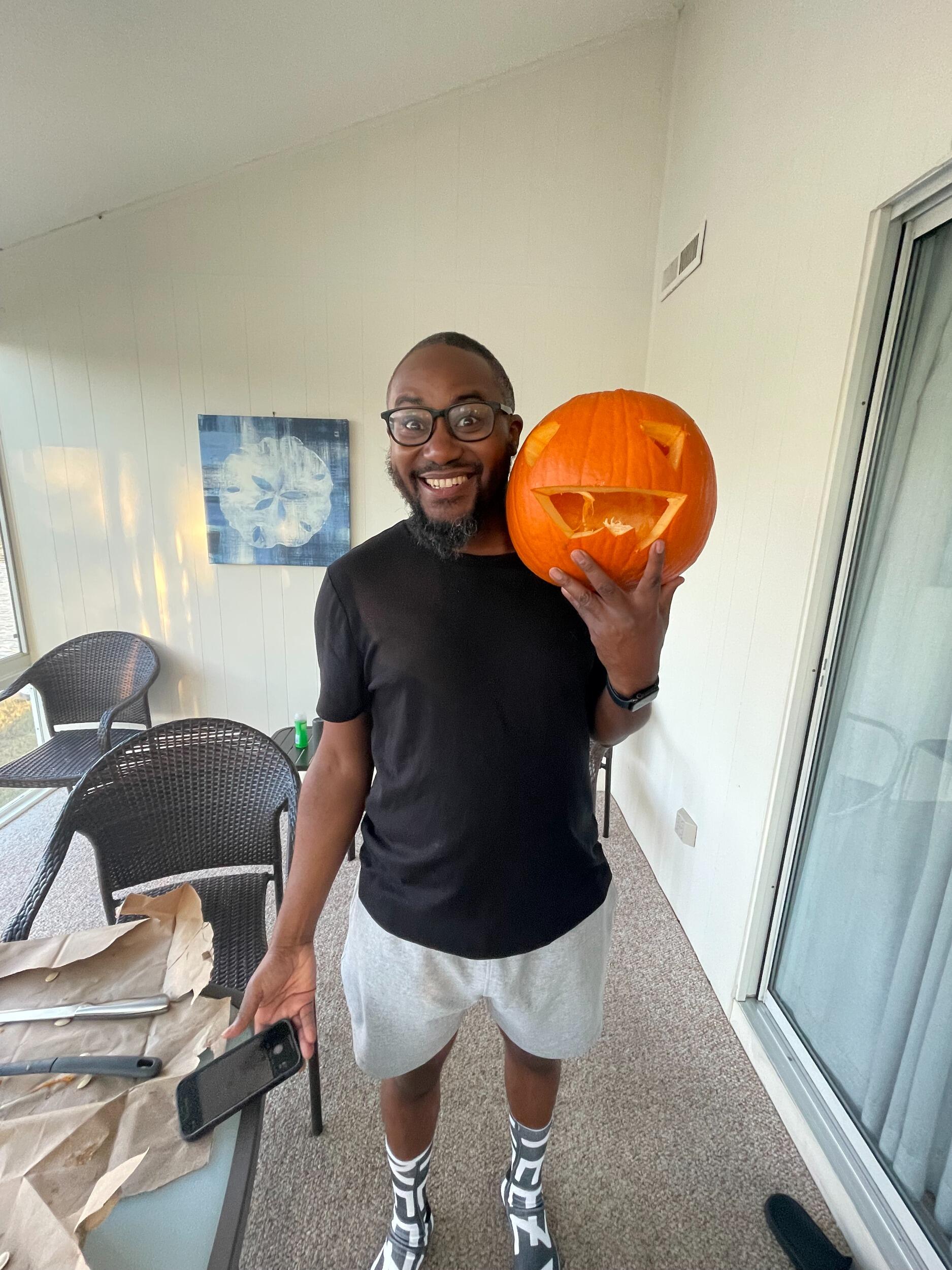 Jerome first time craving a pumpkin :) Charles Idea lol