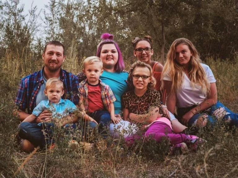 Johnny, the boys, and Ashlynn all got to meet Miss Alexis! The perfect blend! 🥰