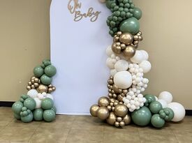 BalloonistaKC - Balloon Decorator - Kansas City, MO - Hero Gallery 1