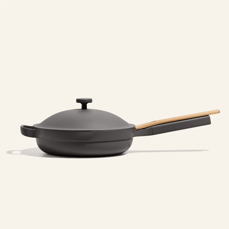 Frying pan for your parents on their wedding anniversary