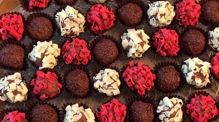 Brigadeiro | Truffle | Bonbon Paper Liner - (Size 3)- 100 Pack |  Brigadeiro/Chocolate