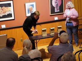Jonny Shoberg Live - Magician - Sioux Falls, SD - Hero Gallery 4