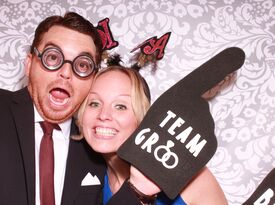 Epic Photo Booths - Photo Booth - Randolph, MA - Hero Gallery 4