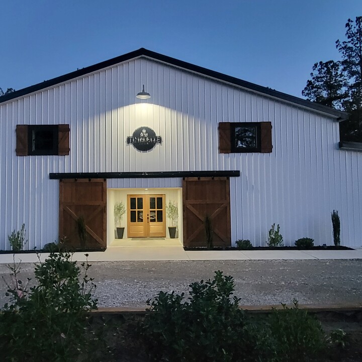 Timberlee Farm Wedding and Event Center + Updated Prices - The Knot
