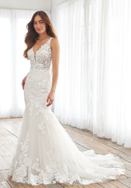 Adrianna Papell 31076 Louisa V-Neck Wedding Gown