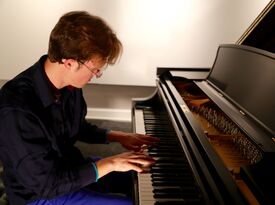 Dustin Callahan - Pianist - Fallbrook, CA - Hero Gallery 3