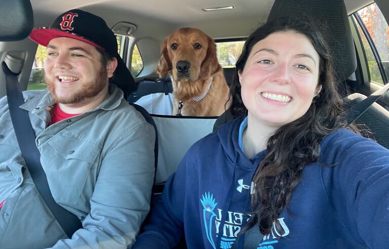 Dylan and Mariana adopt their golden retriever Sammy!