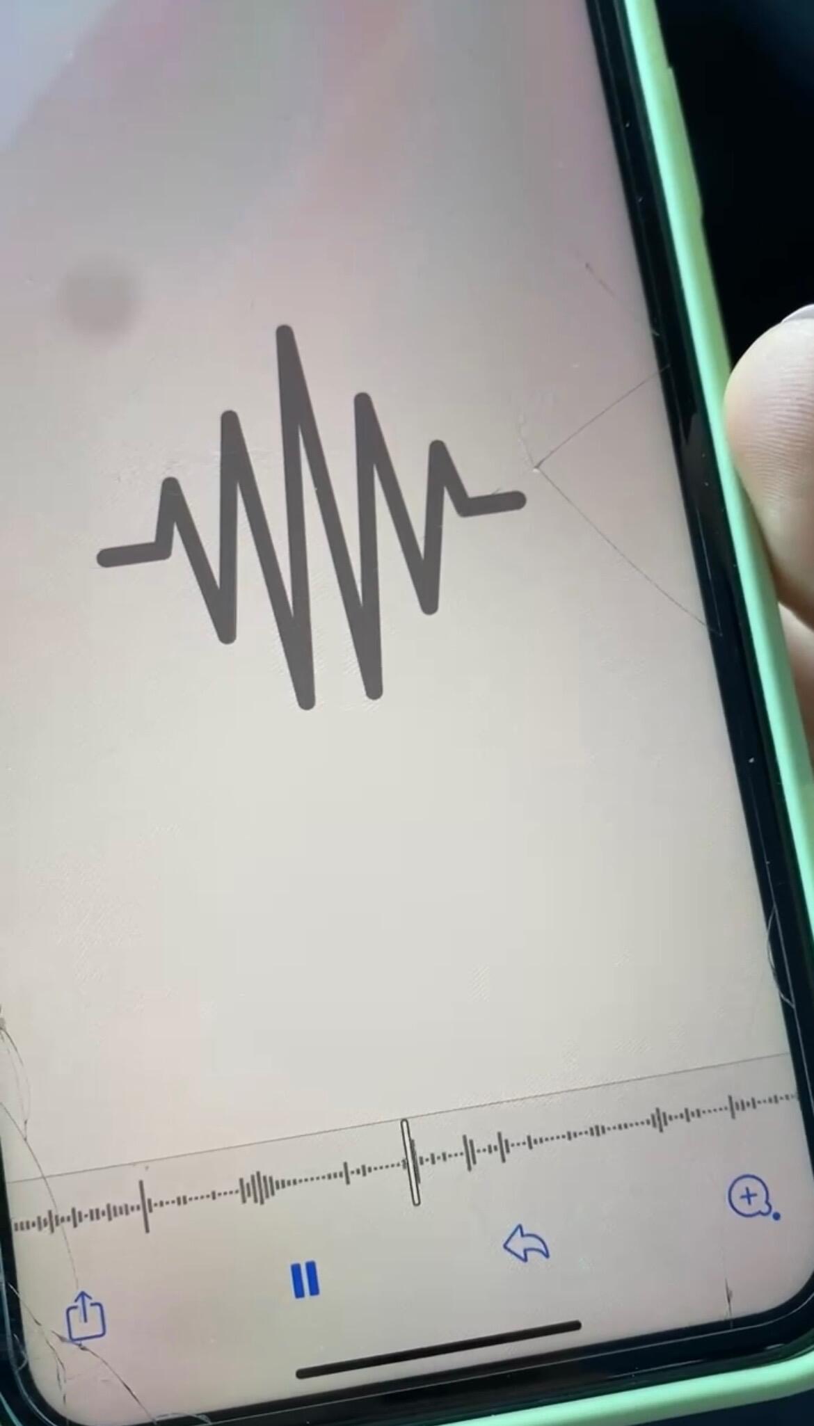 Everett sends Emma a voice memo asking her on their first date. Unaware that Emma is celiac, he books a reservation at an Italian restaurant. Unaware that she is also dairy free, he suggests dessert at Dairy Queen. She somehow agrees to a second date. 