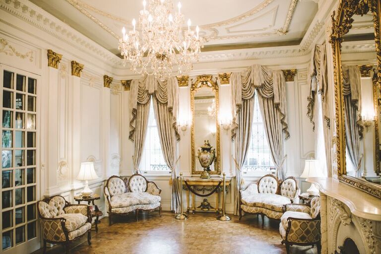 Elms Mansion mansion wedding venue in New Orleans, Louisiana
