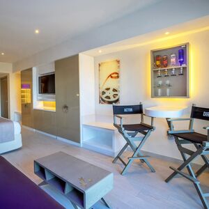Gallery Photo 4