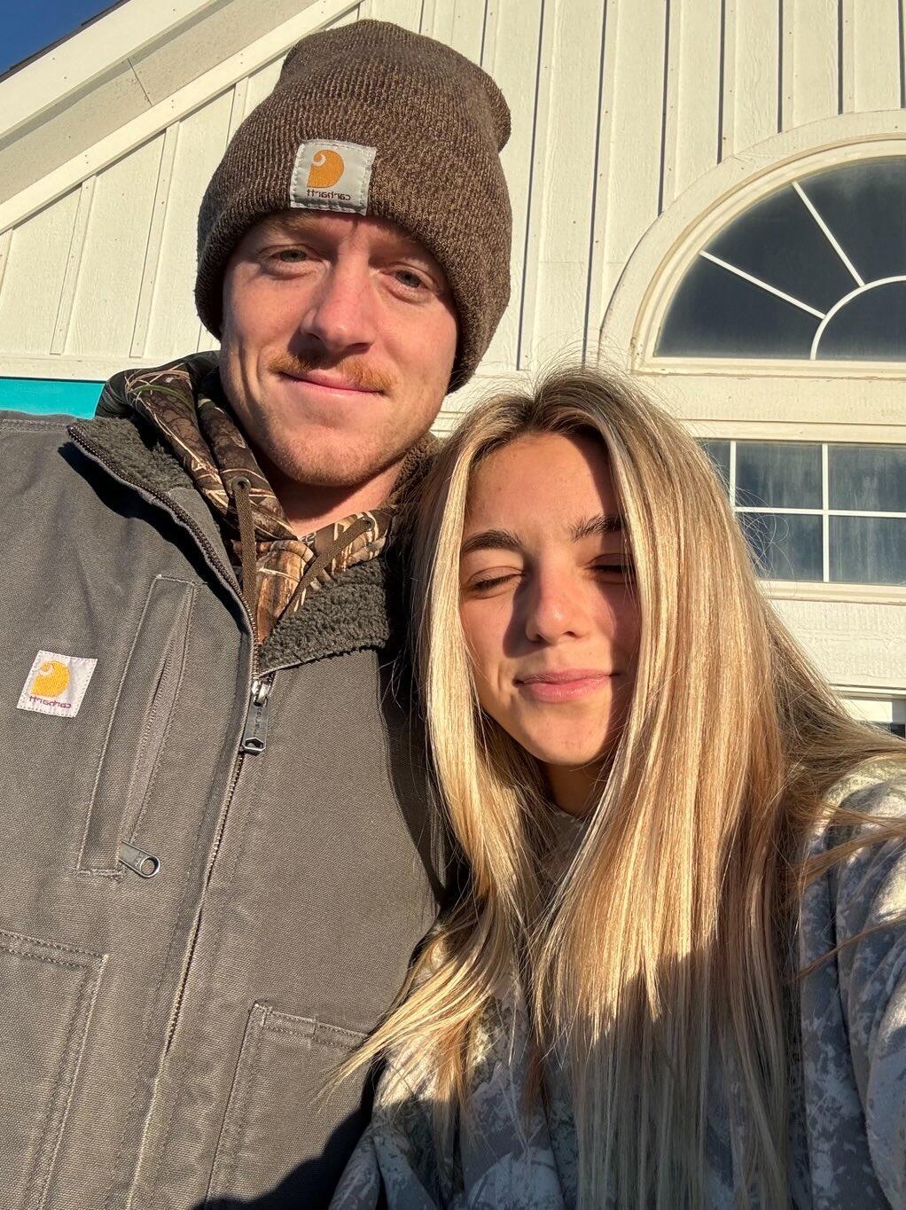 This Thanksgiving we took a trip back down to the OBX with Sully's family. 