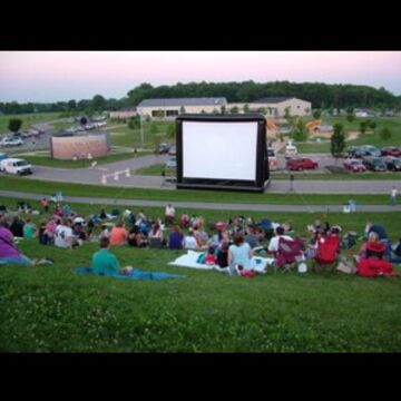 Outdoor Movies - Outdoor Movie Screen Rental - Columbus, OH - Hero Main