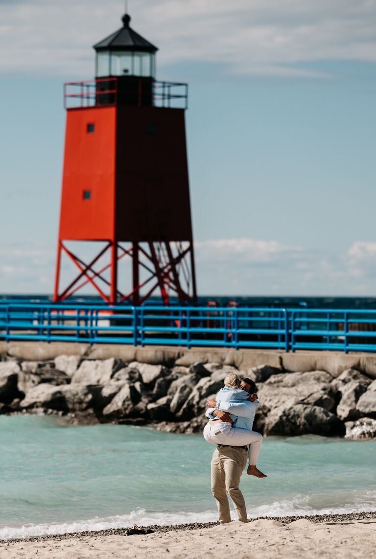 Engagement! 

Charlevoix (MI)