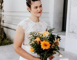 21 Dreamy Daisy Wedding Bouquet Ideas