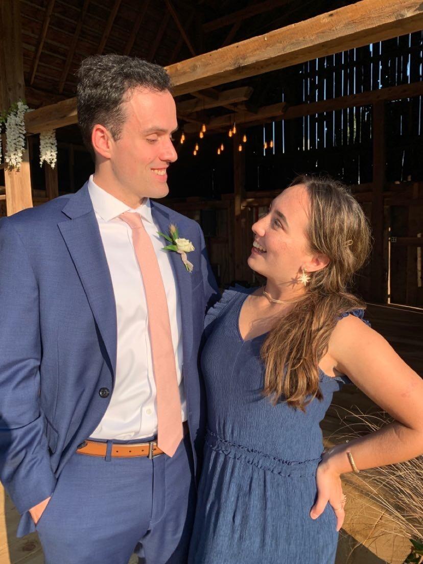 Between 2021 and 2024, Nikki and Gray attended eight weddings to celebrate their friends.