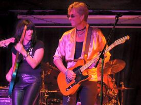 Contenders - the Pretenders Tribute - Tribute Band - North Hollywood, CA - Hero Gallery 4