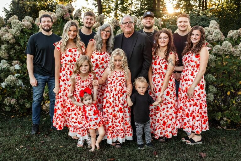 Christmas pictures with the Hart's!