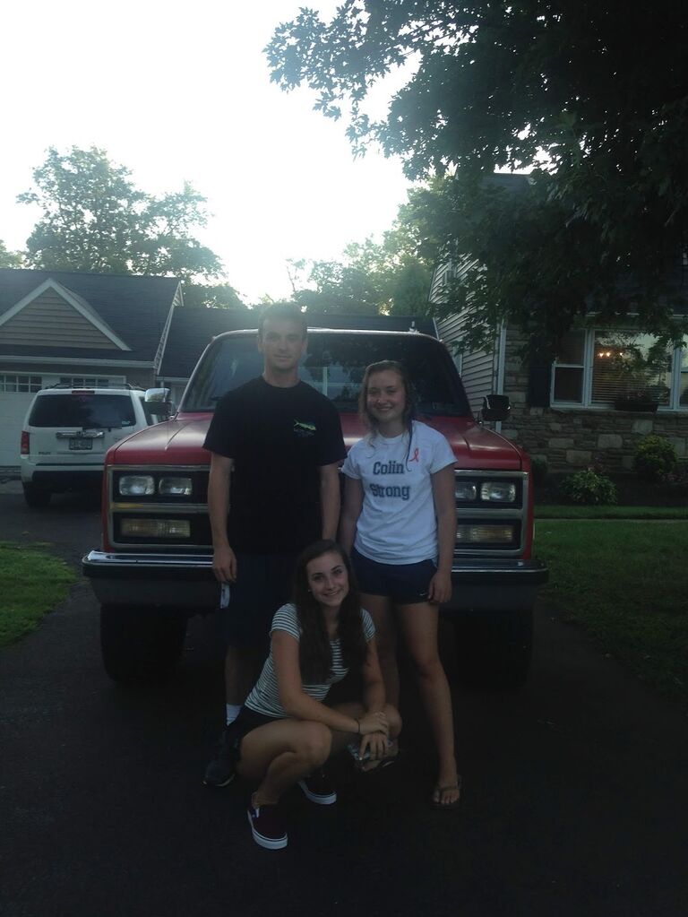 Last First Day of School! Julianna and Emmett start their senior year of high school riding in style in her 1989 Chevy K5 Blazer