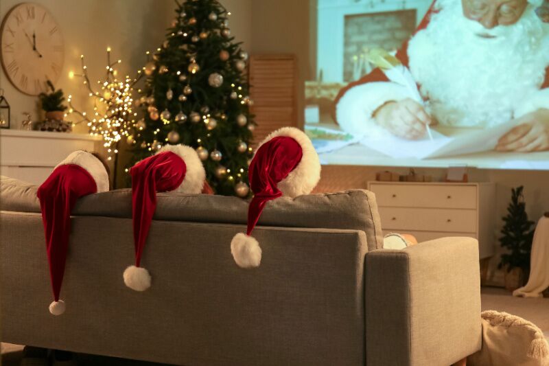 Elf themed Christmas party ideas - movie night