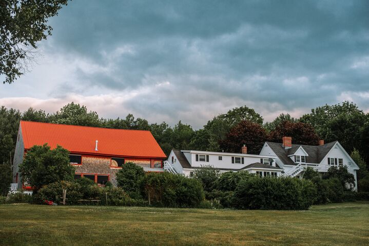 King's Hill Inn & Barn | Reception Venues - South Paris, ME