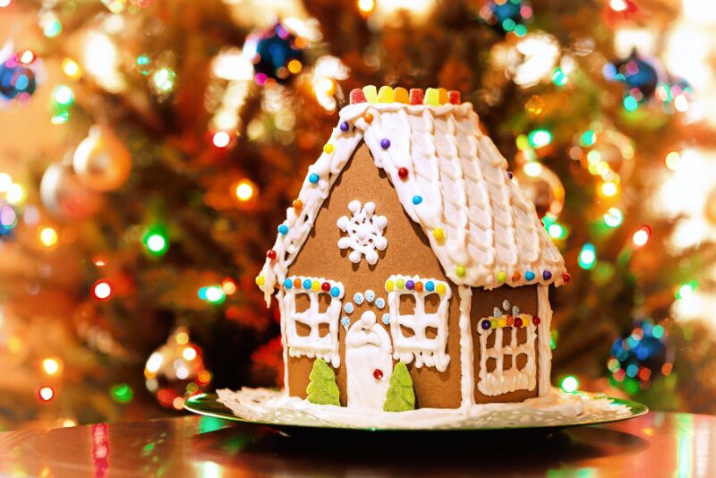 Elf themed Christmas party ideas - build gingerbread houses